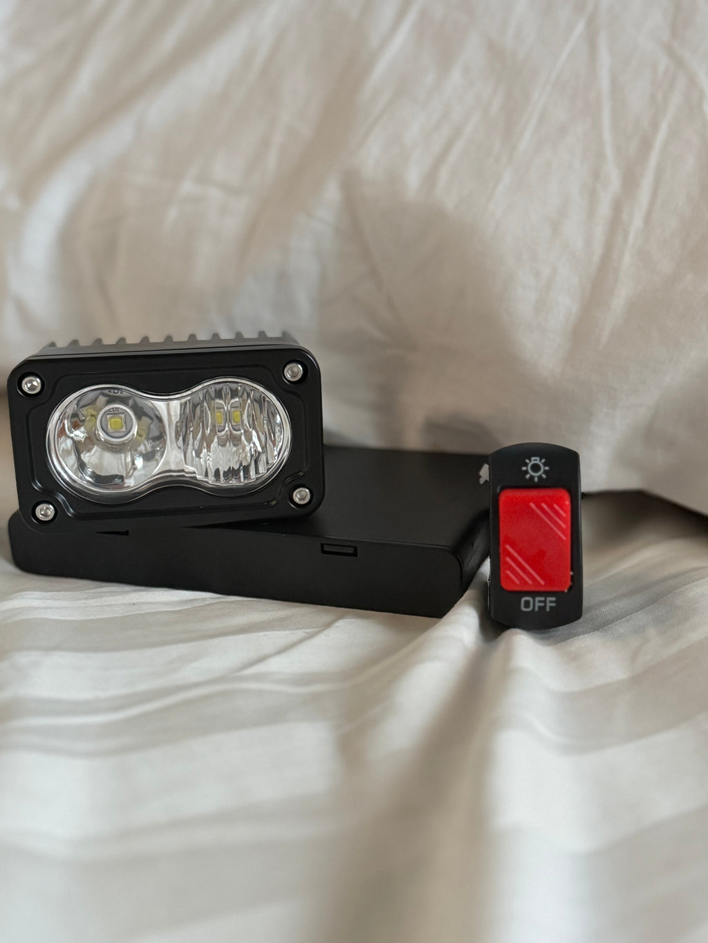 Battery Powered Baja Light V3 [comes with rechargeable battery pack] [12v][comes with switch]