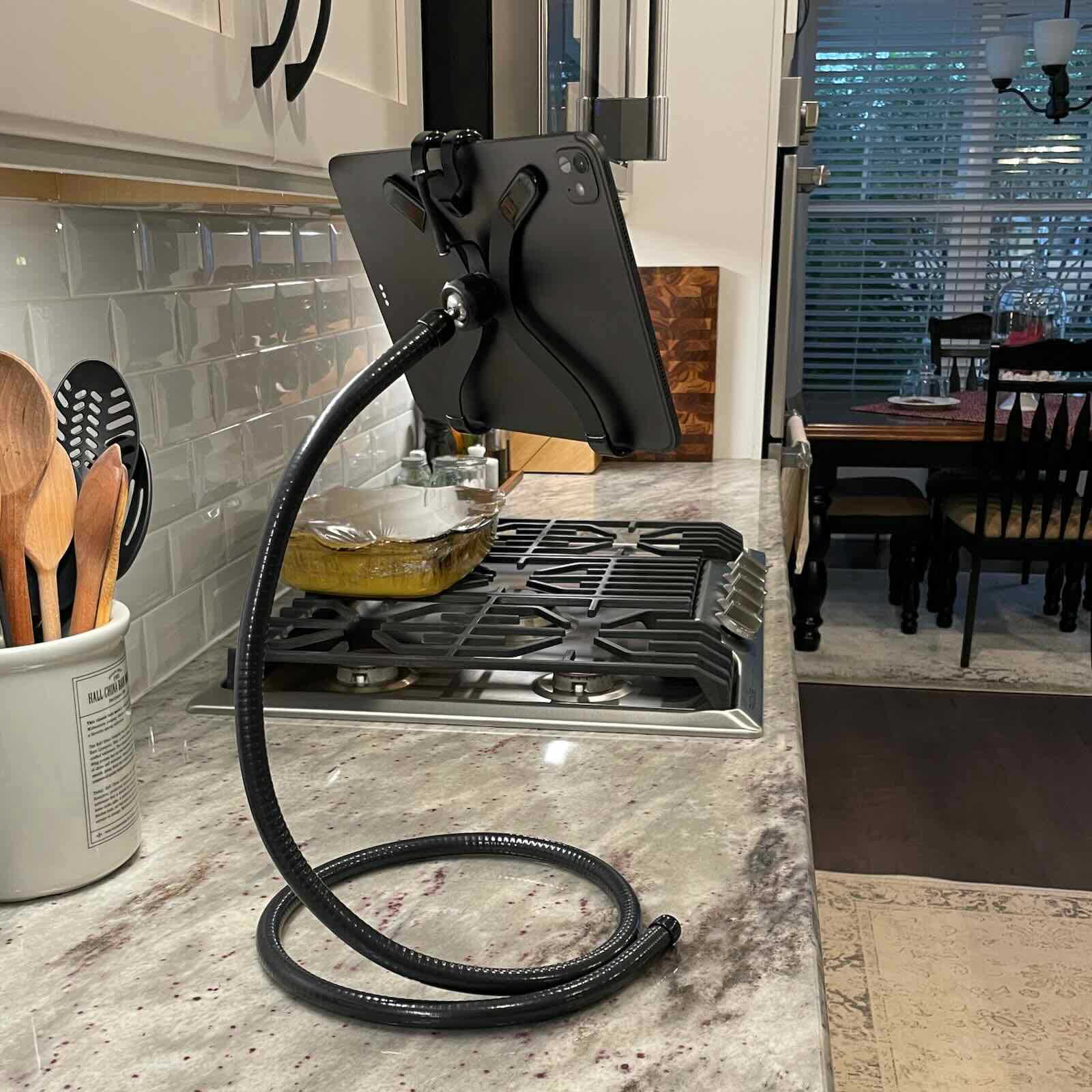 Stabile Coil PRO – Flexible Steel iPad Holder