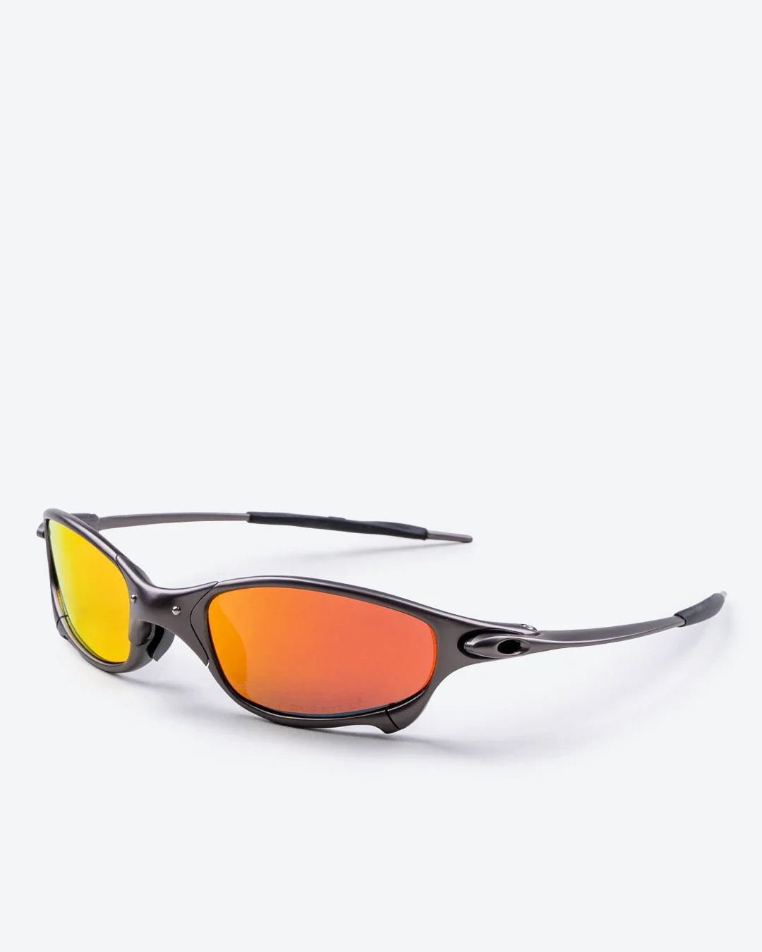 PHANTOM - Ruby Polarized Lenses, Carbon Frame